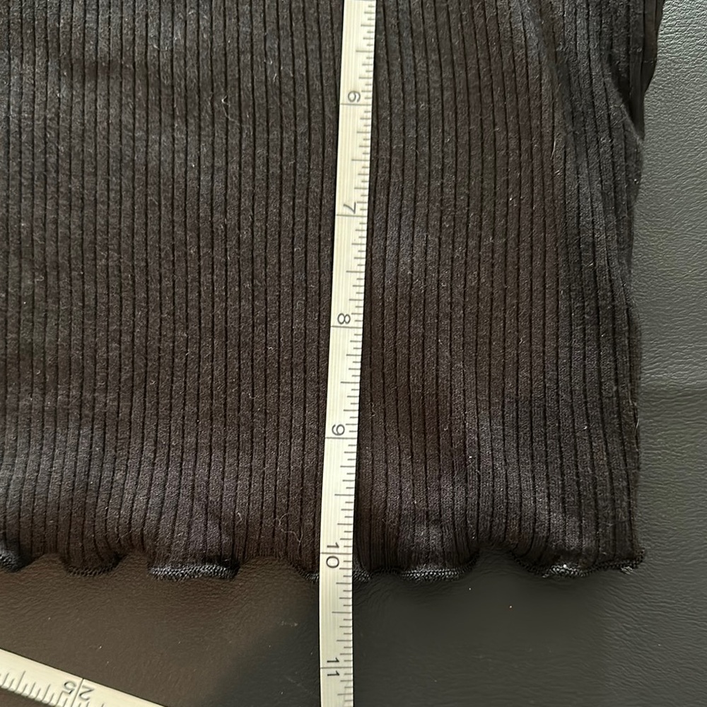 Wonder Nation Black Ribbed Cropped Tank Top - Picture 5 of 5